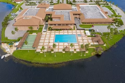 13455 SW 16th Ct #203F, Pembroke Pines, FL 33027