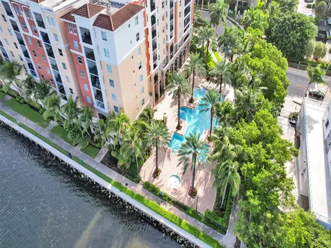 17100 N Bay Rd #1704, Sunny Isles Beach, FL 33160