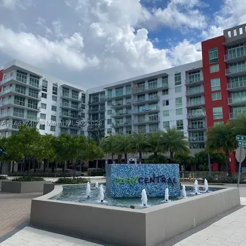 7661 NW 107th Ave #205, Doral, FL 33178