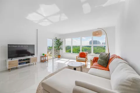 3000 E Sunrise Blvd #7D, Fort Lauderdale, FL 33304