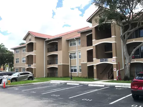 100 SW 117th Ter #2304, Pembroke Pines, FL 33025