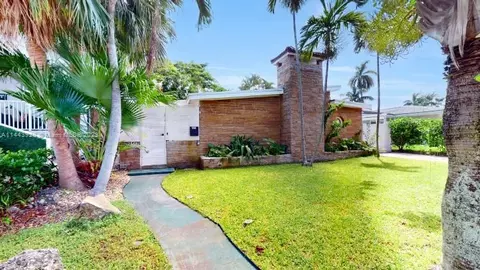 1566 NE 110th St, Miami, FL 33161