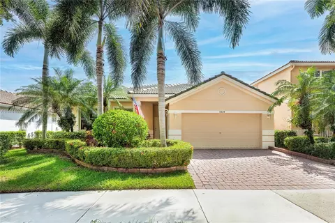 1320 Chenille Cir, Weston, FL 33327