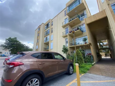 4500 W 19 Ct #138, Hialeah, FL 33012