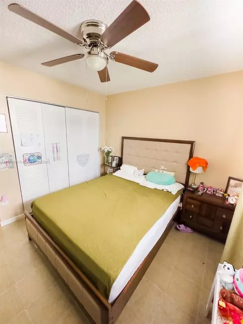 2134 W 53rd St, Hialeah, FL 33016 photo 12