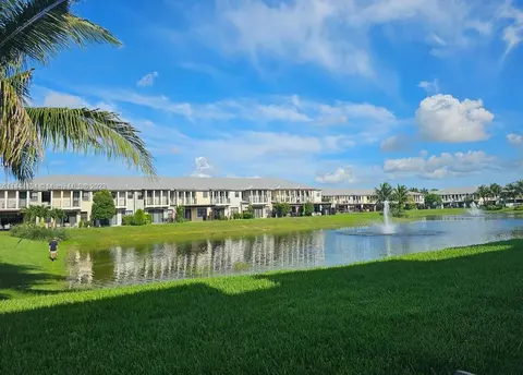 6085 NW 104th Path, Doral, FL 33178