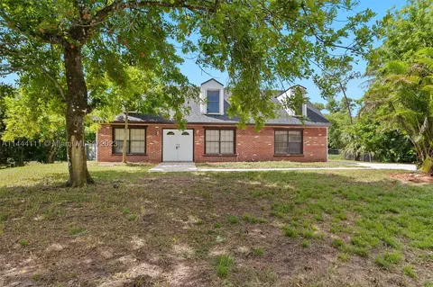 16114 E Secretariat Dr, Loxahatchee, FL 33470