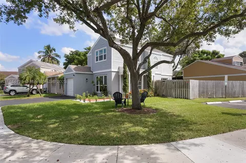 15933 SW 2nd St, Sunrise, FL 33326