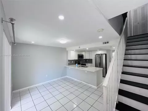 9 E 4th St #207, Hialeah, FL 33010 photo 8