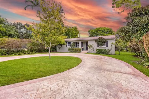 661 Swan Ave, Miami Springs, FL 33166