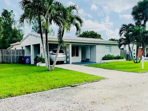 1011 SW 32nd St, Fort Lauderdale, FL 33315