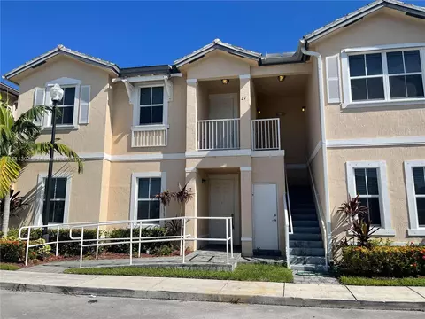 2819 SE 1st Dr #7, Homestead, FL 33033