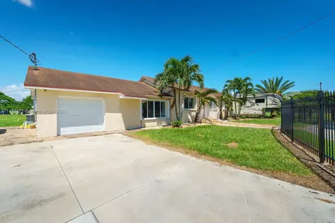 15875 SW 280th St, Homestead, FL 33031