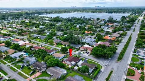 8625 SW 45th St, Miami, FL 33155