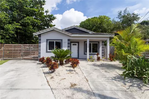 327 NW 47th St, Miami, FL 33127