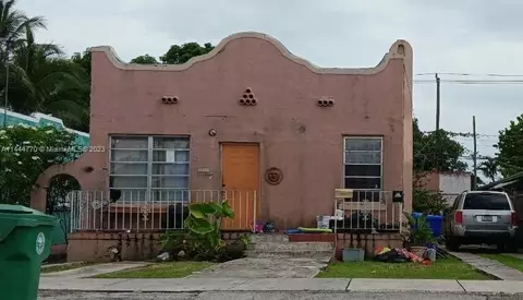 3542 SW 26th St, Miami, FL 33133