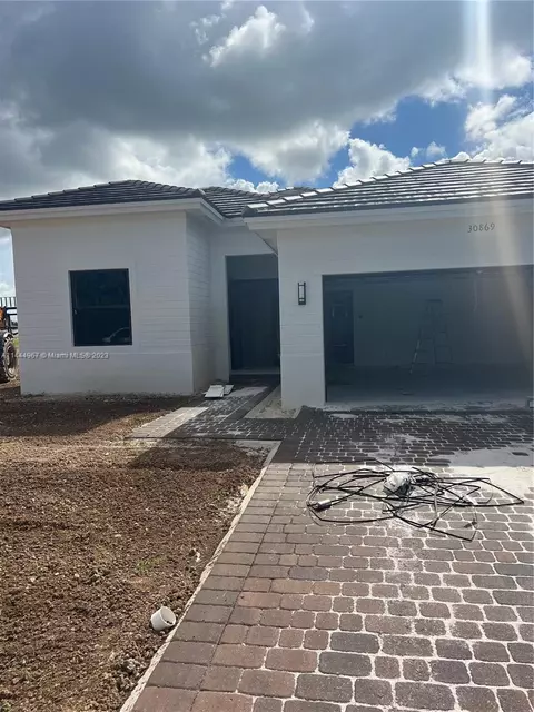 30869 SW 193rd Ave, Homestead, FL 33030
