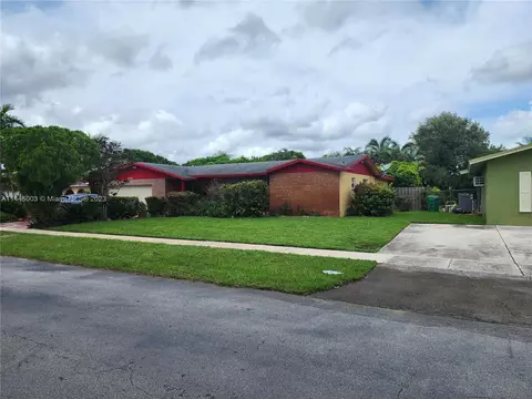 4441 NW 12th Ct, Lauderhill, FL 33313