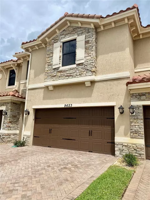 Undisclosed, Parkland, FL 33076
