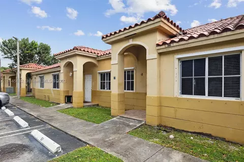 57 NE 13th Ave #10, Homestead, FL 33033