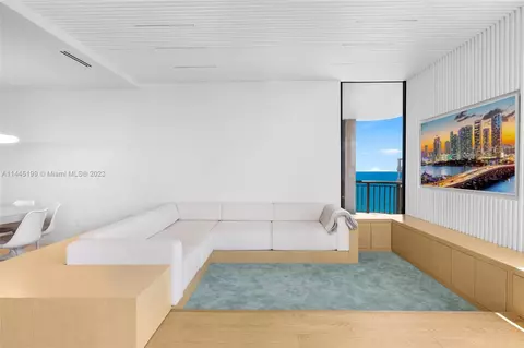 10175 Collins Ave #PH6, Bal Harbour, FL 33154