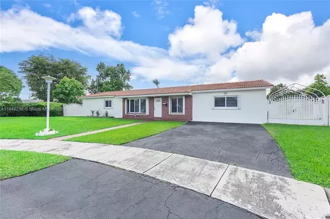 9630 SW 10th Ter, Miami, FL 33174
