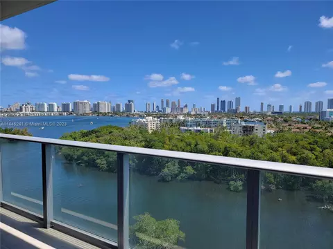 16385 Biscayne Blvd #1121, North Miami Beach, FL 33160