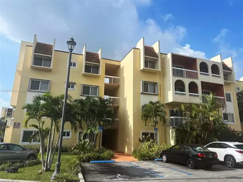 7830 Camino Real #K306, Miami, FL 33143