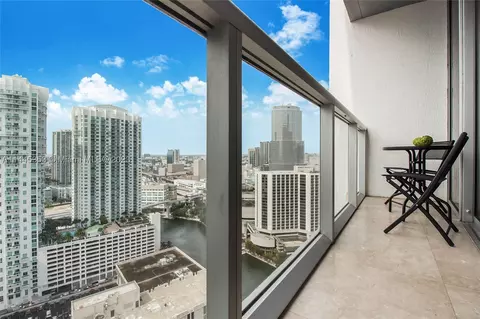 485 Brickell Ave #3005, Miami, FL 33131