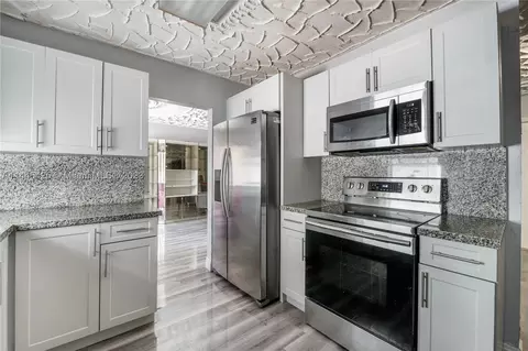 17041 SW 108th Ave, Miami, FL 33157