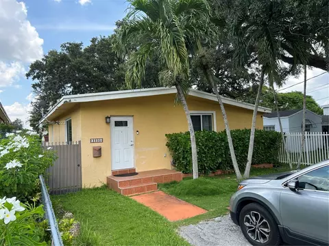 2300 SW 58th Ave, Miami, FL 33155