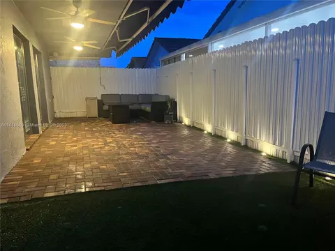 3192 W 72nd Ter, Hialeah, FL 33018 photo 23