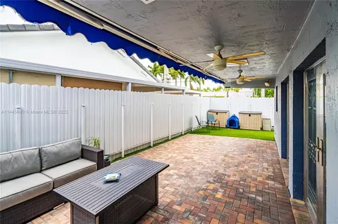 3192 W 72nd Ter, Hialeah, FL 33018 photo 20