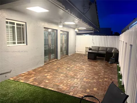 3192 W 72nd Ter, Hialeah, FL 33018 photo 24