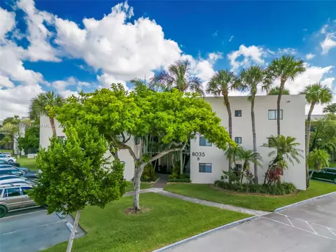 8035 SW 107th Ave #302, Miami, FL 33173