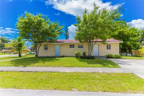 1275 NW 27th Ave, Fort Lauderdale, FL 33311