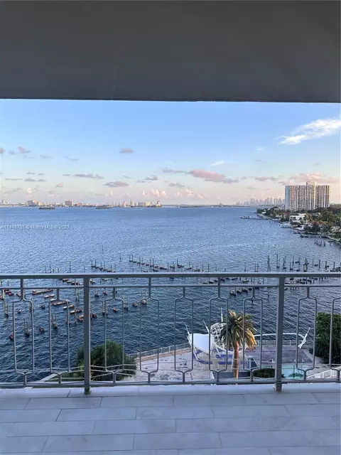 11111 Biscayne Blvd #10E, Miami, FL 33181