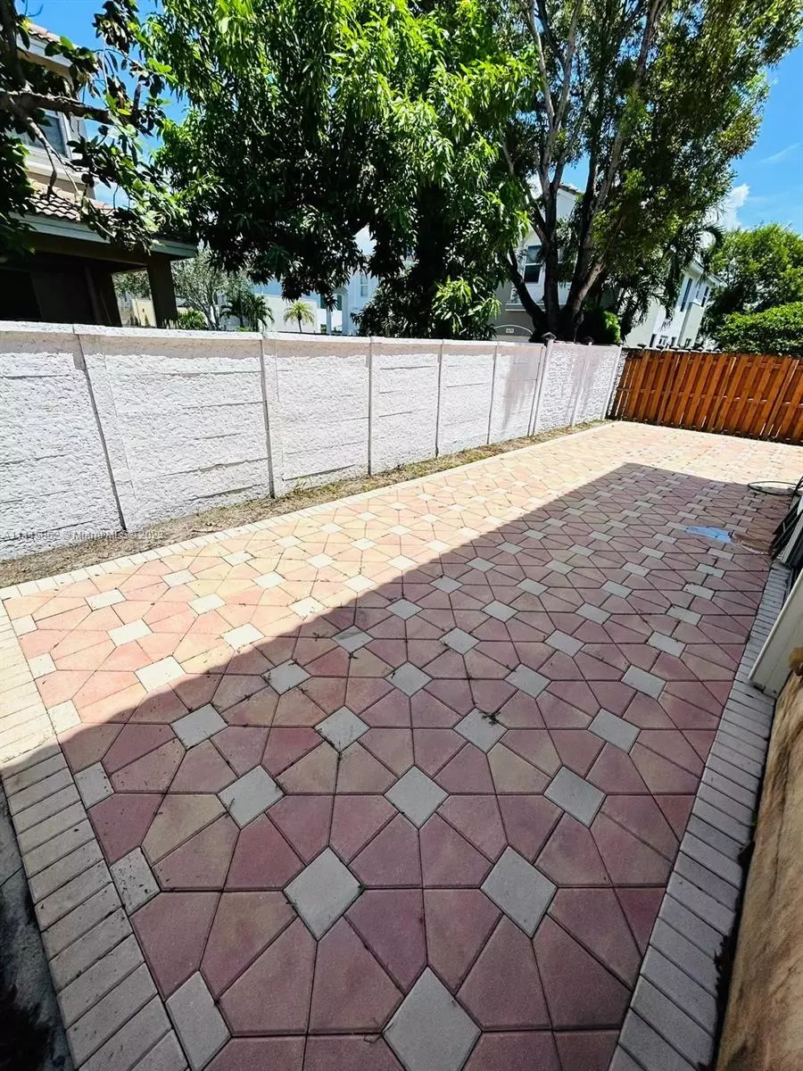  11223 NW 44th Ter, Doral, FL 33178 photo 12
