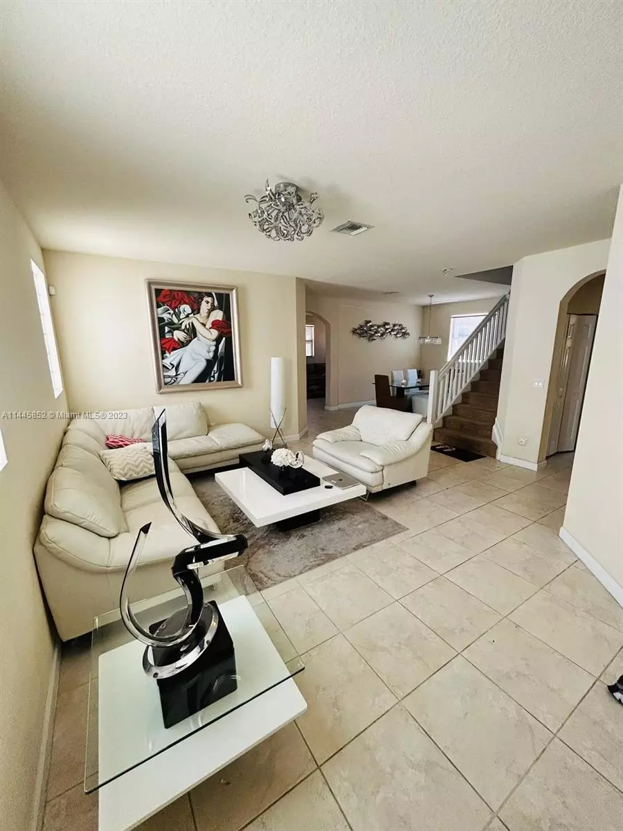  11223 NW 44th Ter, Doral, FL 33178 photo 4