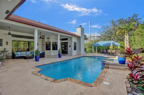 9801 SW 73rd Ave, Pinecrest, FL 33156 photo 32