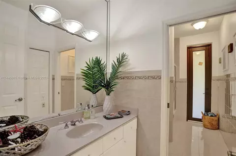 9801 SW 73rd Ave, Pinecrest, FL 33156 photo 21