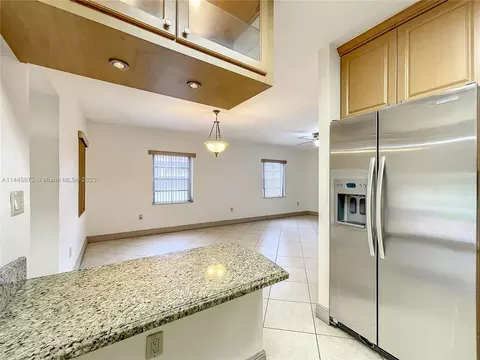 778 E 30th St, Hialeah, FL 33013 photo 2