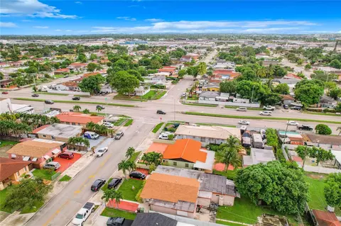 778 E 30th St, Hialeah, FL 33013 photo 9