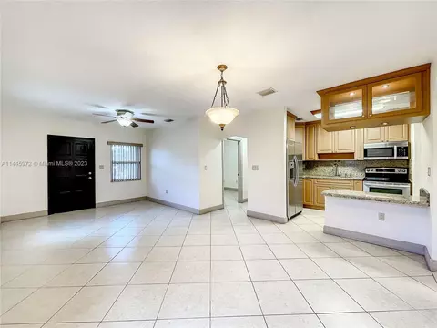 778 E 30th St, Hialeah, FL 33013 photo 3