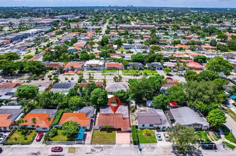 7170 SW 4th St, Miami, FL 33144