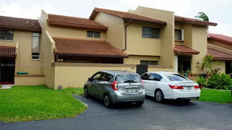 11635 SW 90th Ter #11635, Miami, FL 33176