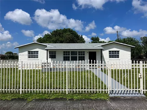 21100 NW 31 Ave, Miami Gardens, FL 33056