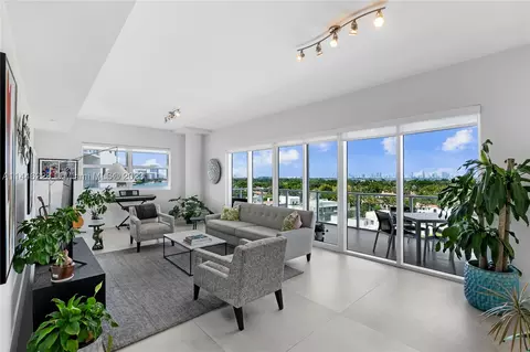 6103 Aqua Ave #805, Miami Beach, FL 33141
