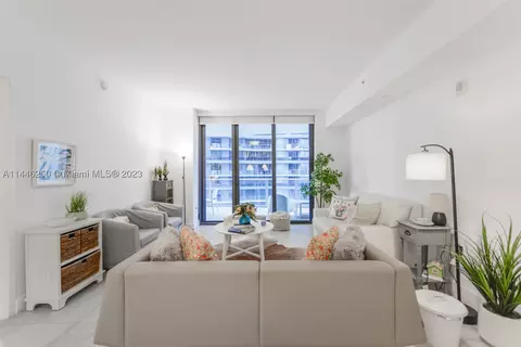 1010 Brickell Ave #2906, Miami, FL 33131