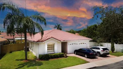 1057 NW 125th Ave, Sunrise, FL 33323